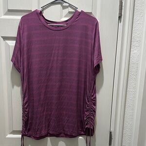Duluth Trading Co Women's Short Sleeve Top in Plum